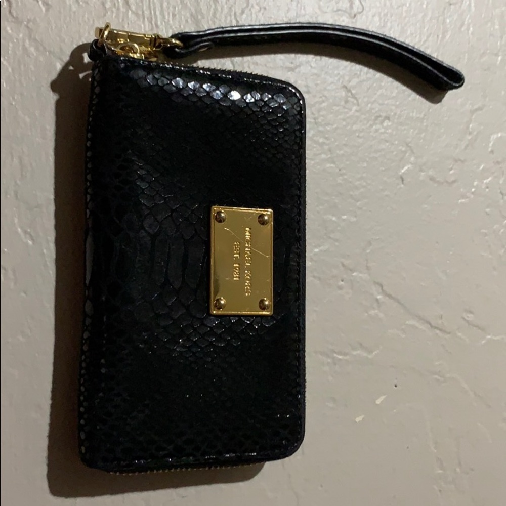 Michael Kors Snakeskin Wristlet